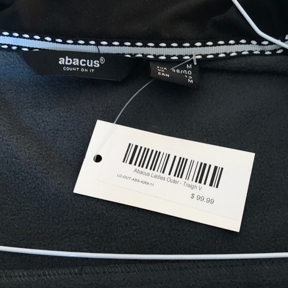 Ladies casual golf vest. Size medium. - Picture 3 of 4